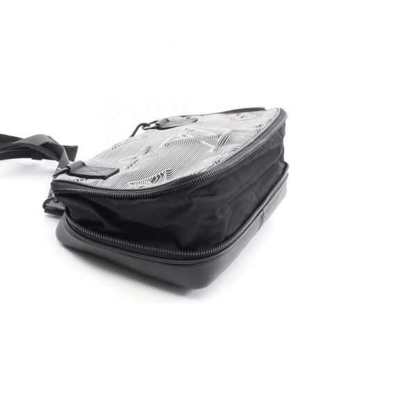 Louis Vuitton Expandable Leather Nylon Shoulder Bag - Picture 7 of 7